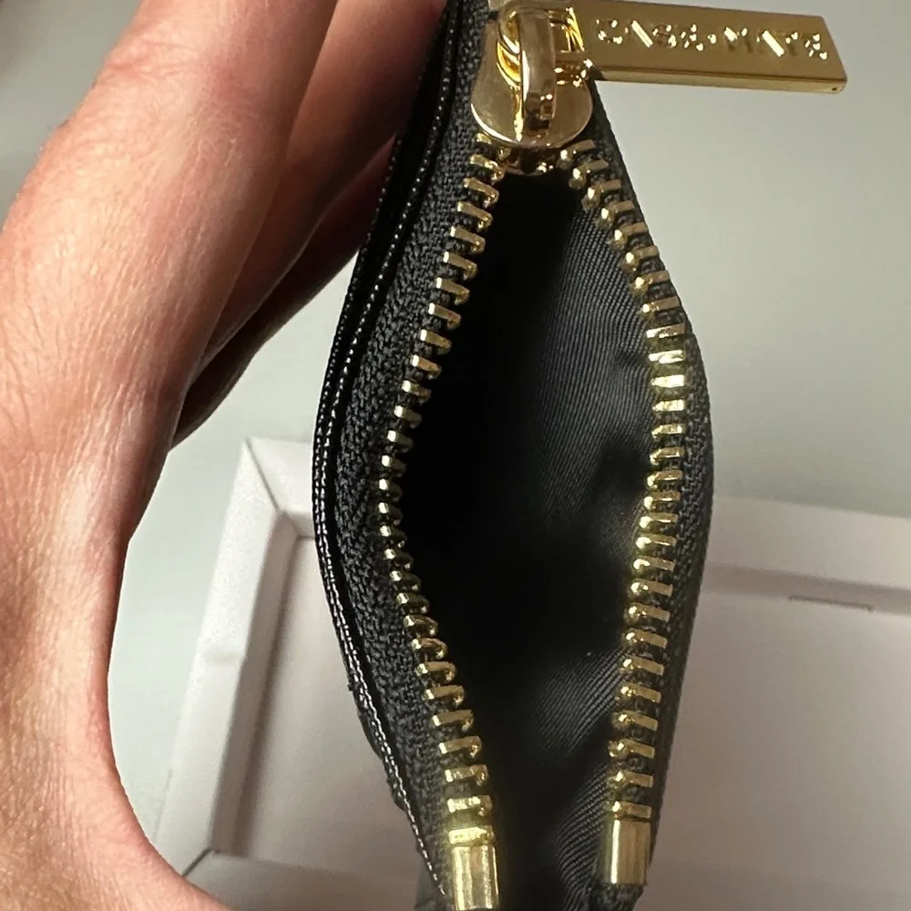 Case-Mate Essential Black Wristlet Set with Wallet